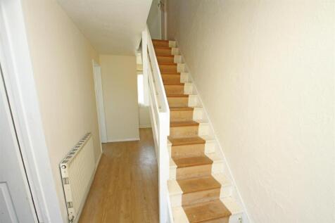 Hallway a.jpg
