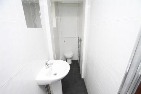 cloakroom b.jpg