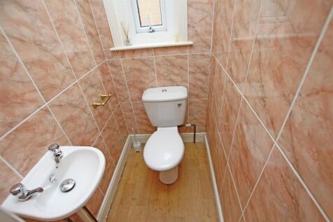 cloakroom.jpg