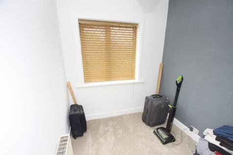 Bedroom 3.jpg