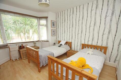 Bedroom 2.jpg