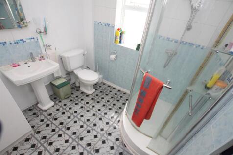 Shower room.jpg