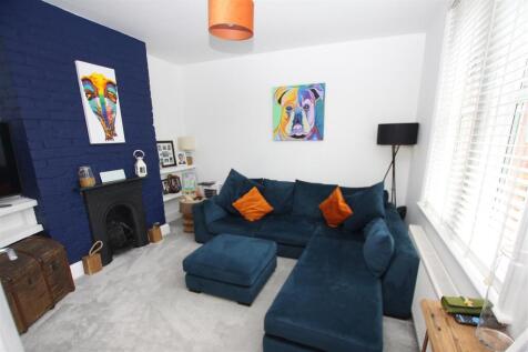 Sitting room.jpg