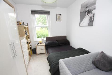 Bedroom two.jpg