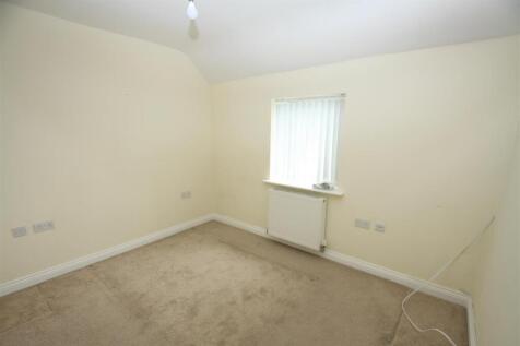 bedroom one.jpg