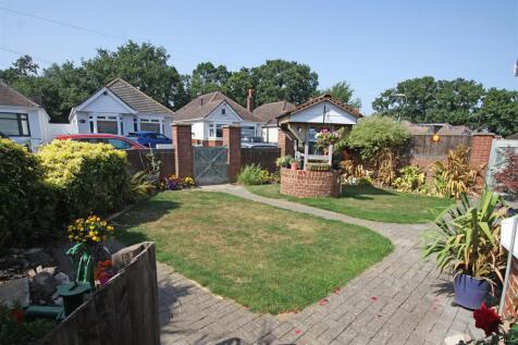 Front garden.jpg