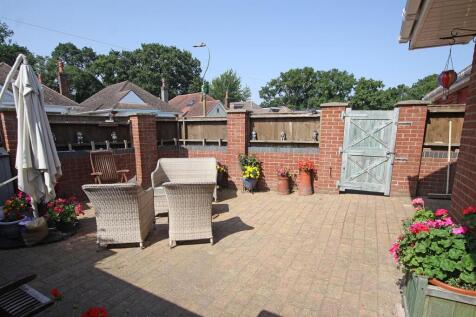Courtyard garden a.jpg