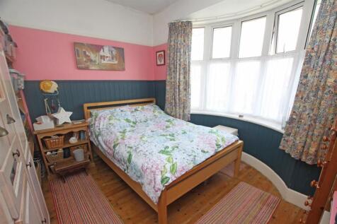 Bedroom one.jpg