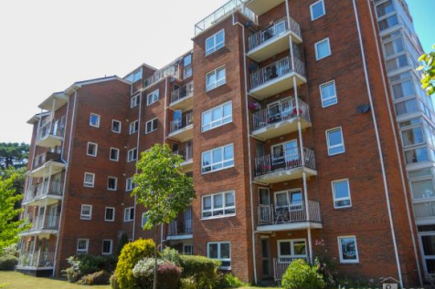 linden hall front.png