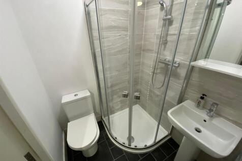 WhatsApp Image 2025-12-08 at 16.49.51 (2).jpeg