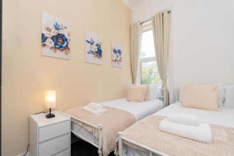 Surrey Road Bournemouth04505.jpg