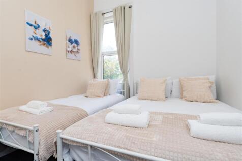 Surrey Road Bournemouth04507.jpg