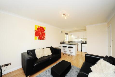 Lounge/Kitchen