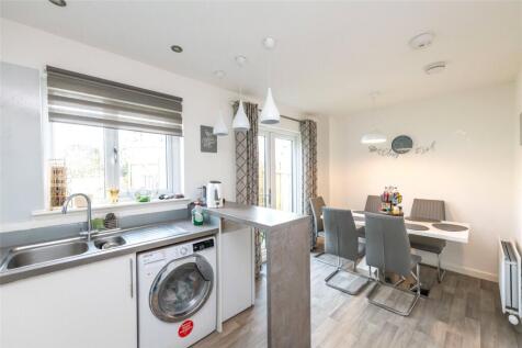 Kitchen / Dining