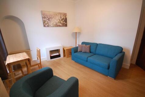 Lounge Pic 2