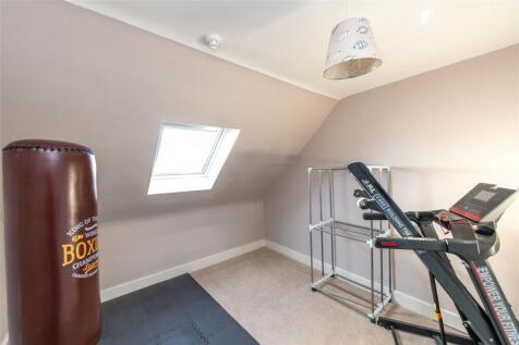 Bedroom 4 / Gym