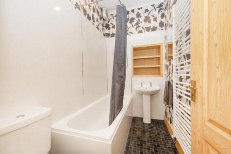 4 Seaforth Bathroom