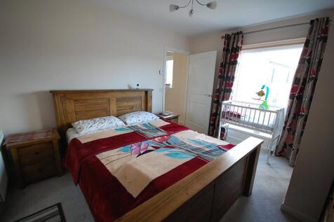 Bedroom 1 - Master