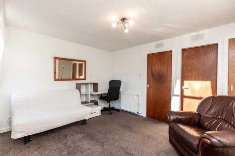Lounge/Bedroom Alt