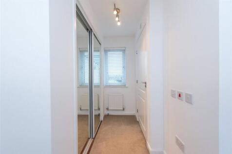 Dressing To Ensuite