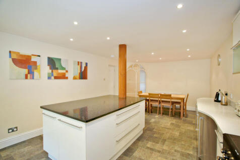 St Devenicks, On The