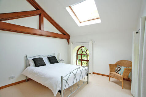 St Devenicks, On The