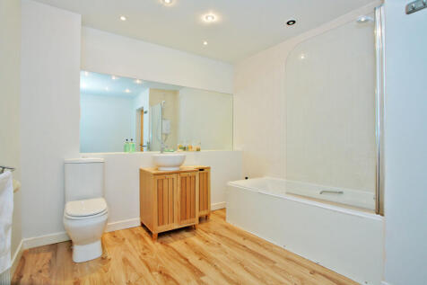 St Devenicks, On The