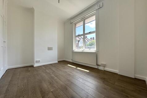 2nd bedroom 1