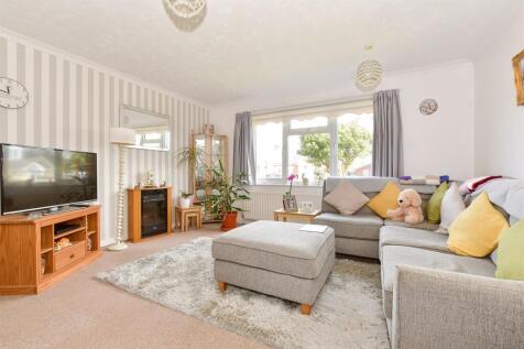 Lounge/ Dining Room
