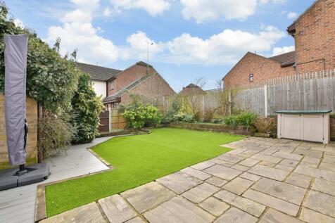 Patio / Decking