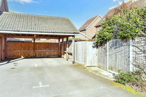 Driveway/Parking