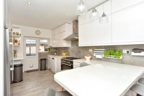 Kitchen/ Breakfast Room