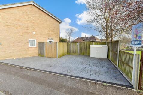 Driveway/Parking