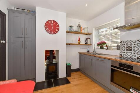 Kitchen/ Breakfast Room