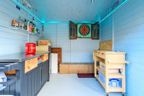 Workshop/Outbuildings