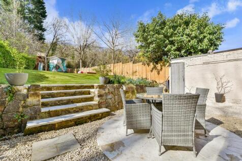 Patio / Decking