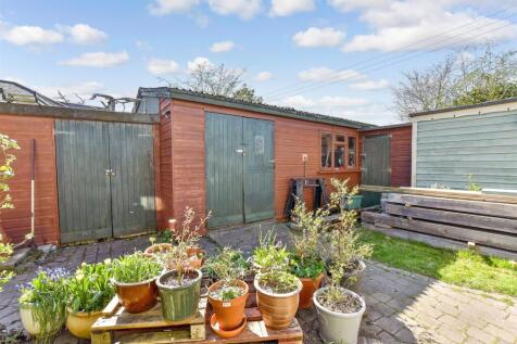 Workshop/Outbuildings
