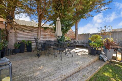 Patio / Decking