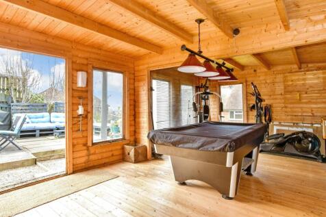 Workshop/Outbuildings