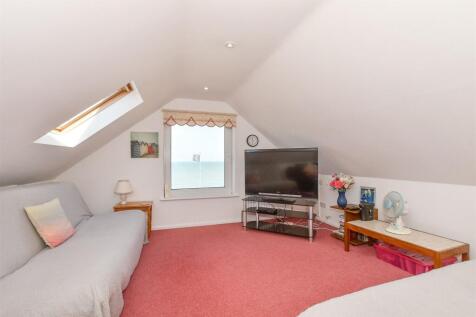 Sitting Room/ Bedroom