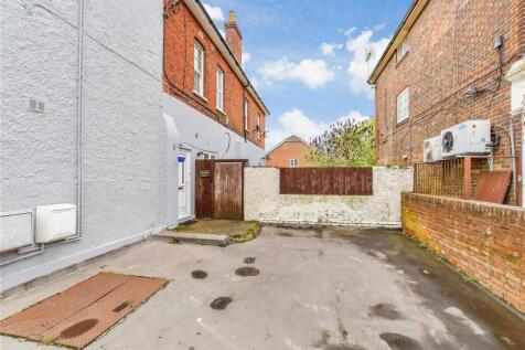 Driveway/Parking