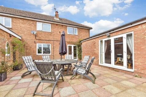Patio / Decking