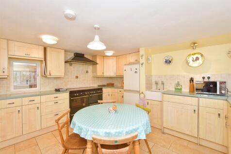 Kitchen/ Breakfast Room
