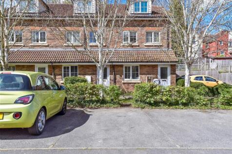 Driveway/Parking
