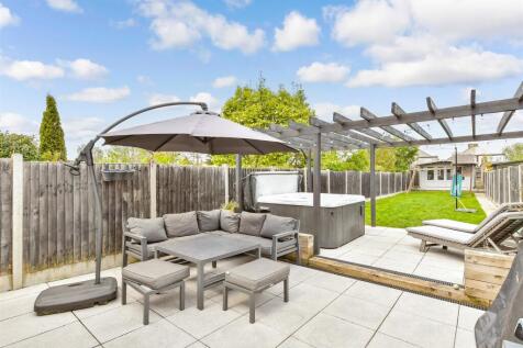 Patio / Decking