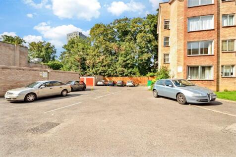 Driveway/Parking