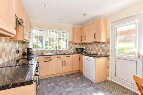 Kitchen/ Breakfast Room