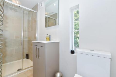 Jack And Jill En-Suite