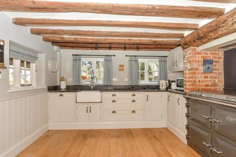 Kitchen/Breakfast Area