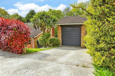 Driveway/Parking